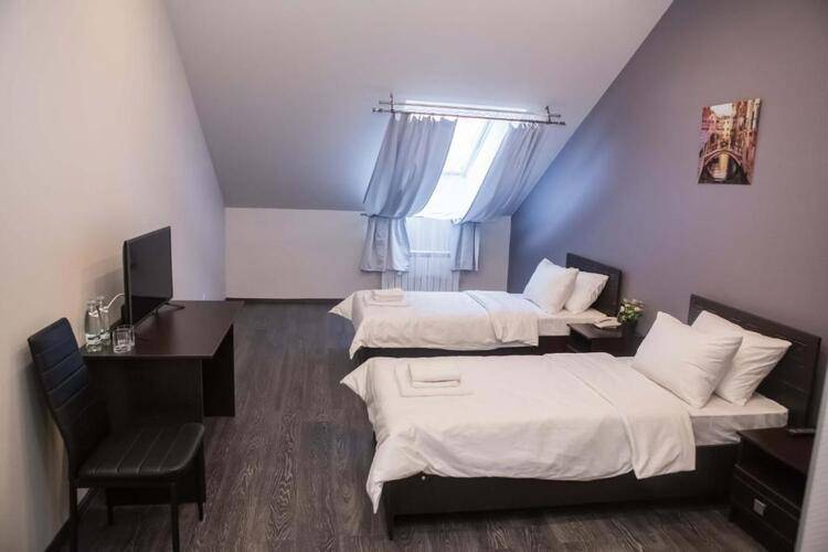 Отель LOFT (Лофт)