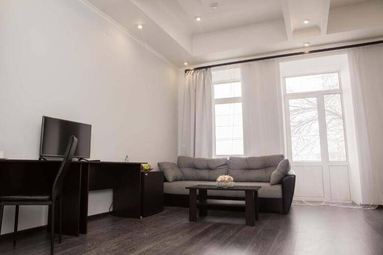 Отель LOFT (Лофт)