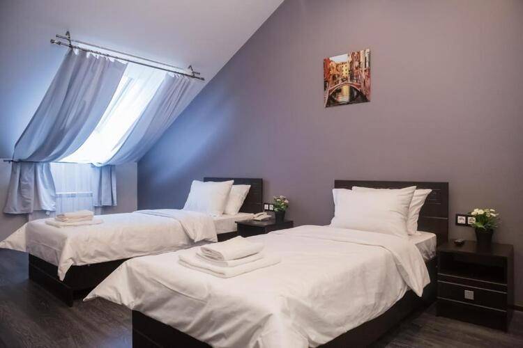 Отель LOFT (Лофт)