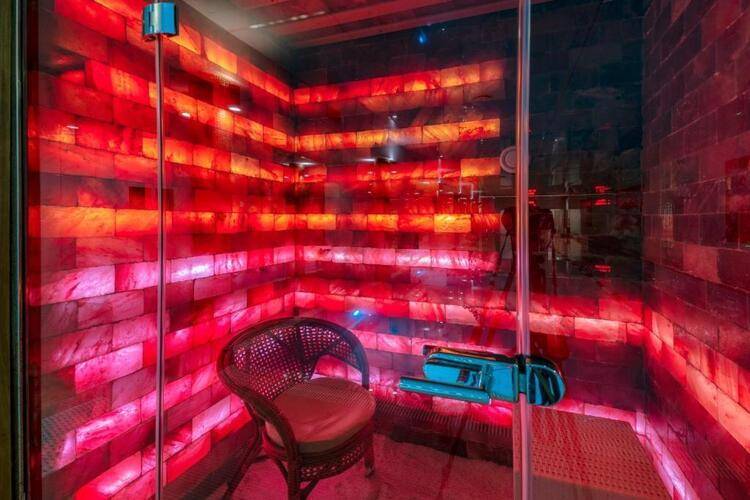 7 Avenue Hotel and SPA