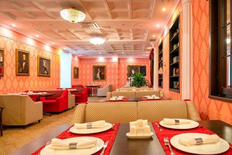 7 Avenue Hotel and SPA