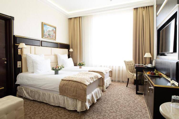 7 Avenue Hotel and SPA