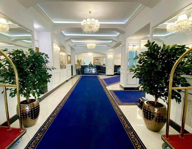 7 Avenue Hotel and SPA