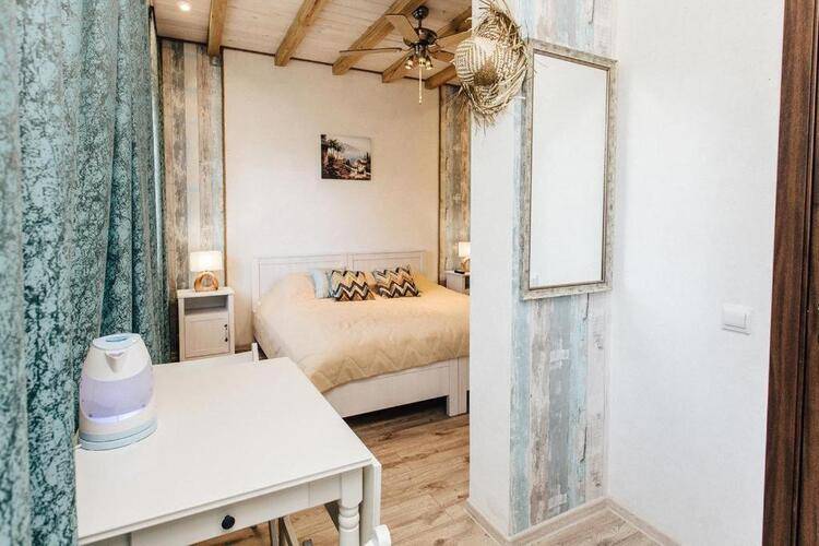 Отель LogHouse