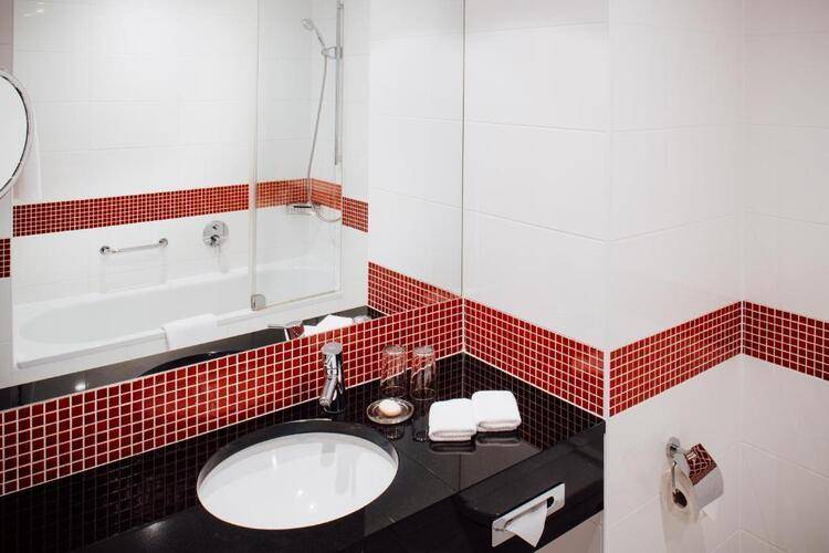 AZIMUT Сити Отель Аэропорт Екатеринбург (Ex. Angelo By Vienna House)
