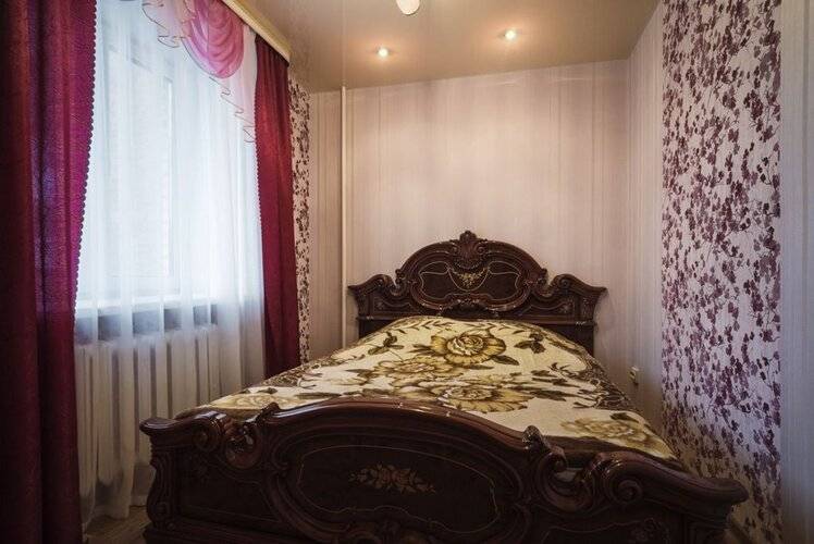 Апартаменты Марьин Дом на Малышева 120