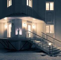 $item['hotel']['name']