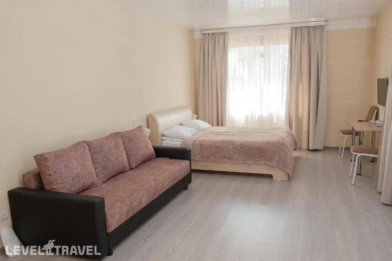 фотографии отеля Гостевой Дом Адаби в Россия(Екатеринбург) - фото №10