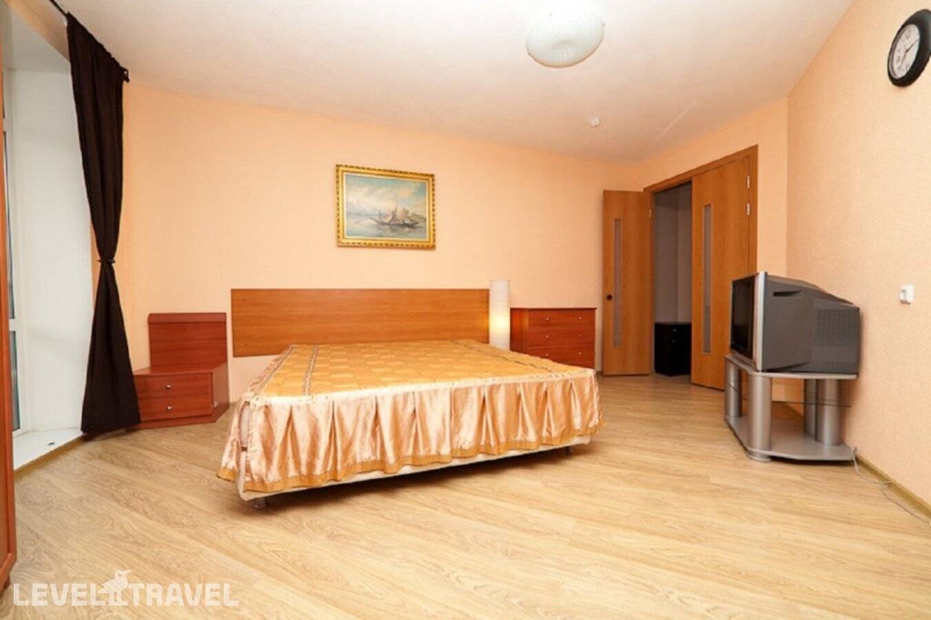 Отель Апартаменты на Циолковского — Екатеринбург, Россия