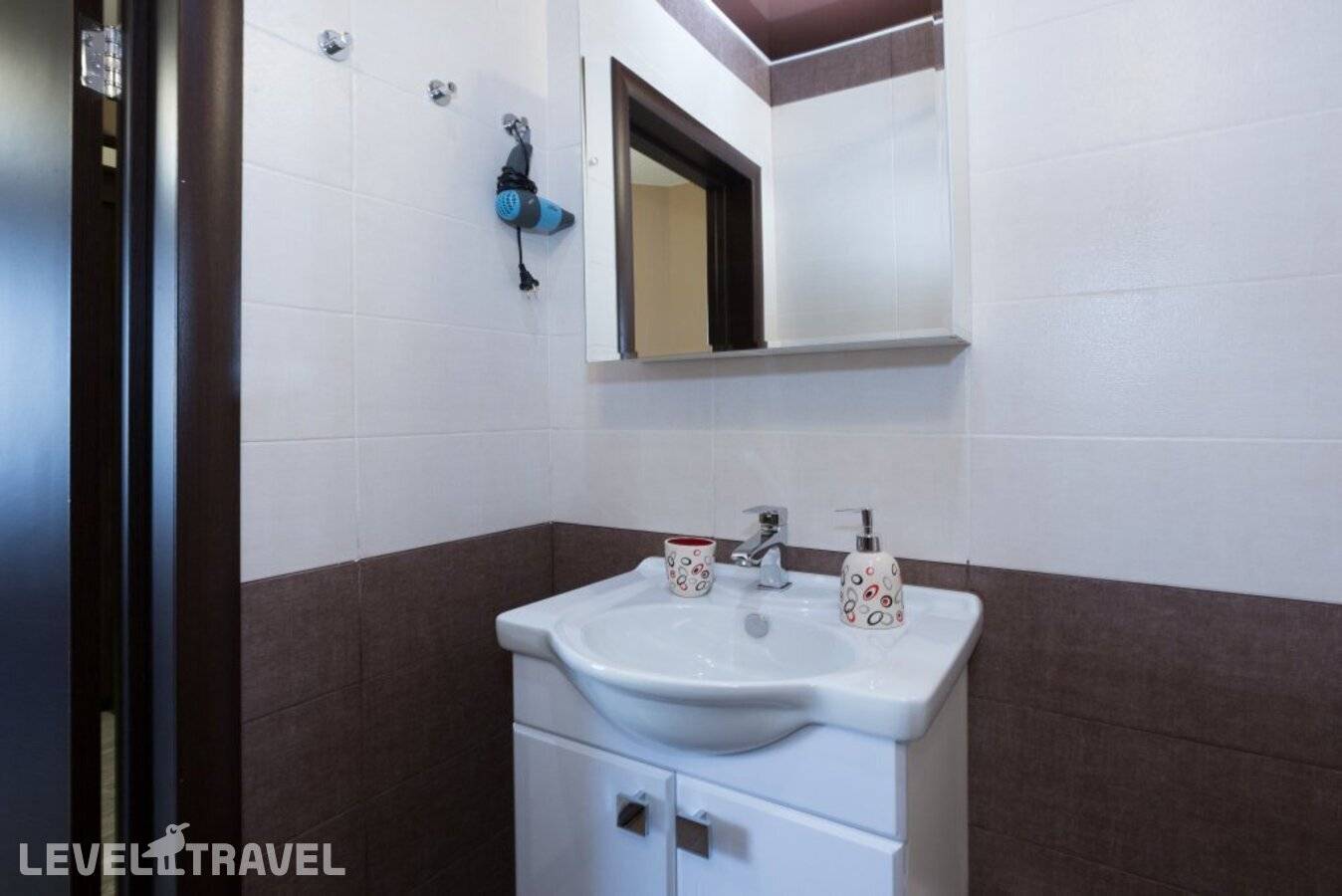 фотографии отеля Апартаменты Этажи на Кузнецова 21 в Россия(Екатеринбург) - фото №11