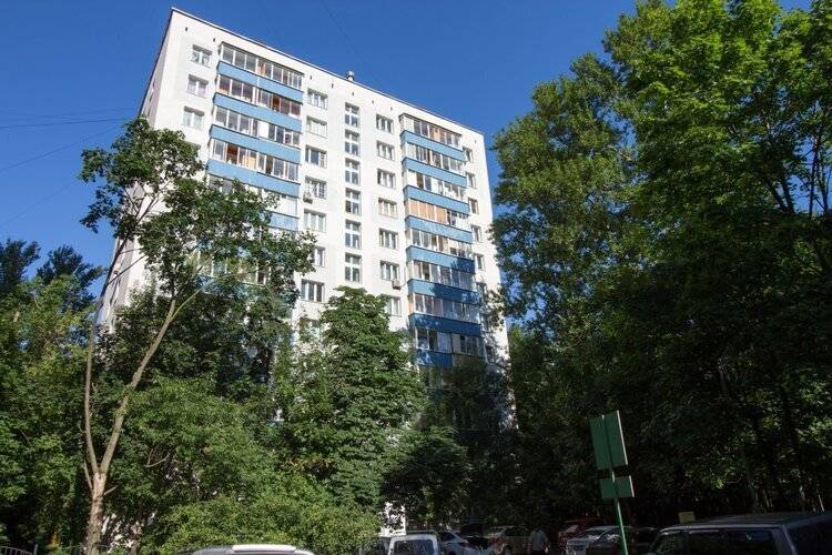 Апартаменты на Ельнинской 13