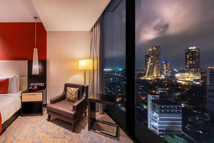 Nh Collection Colombo (Ex. Movenpick Hotel)