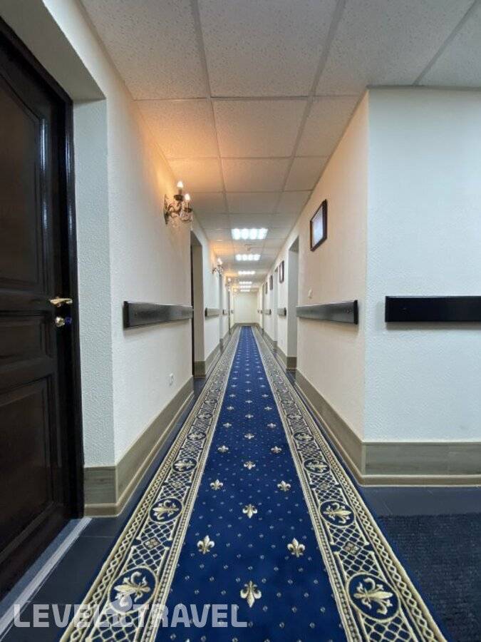 Изображение отеля 8