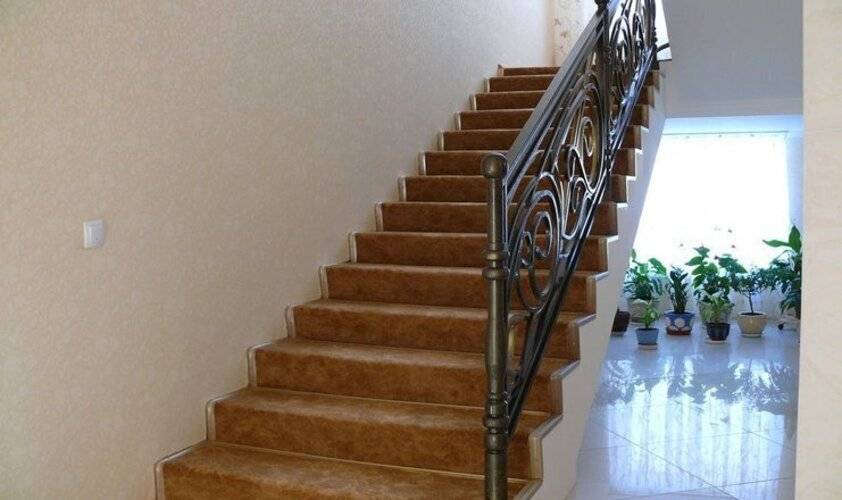 Талес (Бывш. Солнечный Берег)