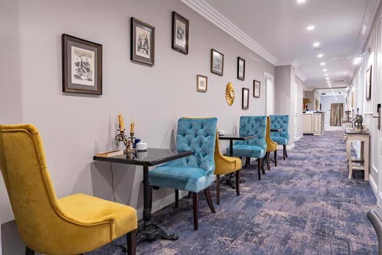 Chez Michel Hotel