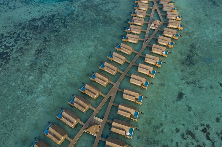 Emerald Faarufushi Resort & Spa