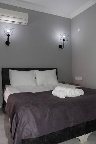 Grand Niki Hotel & Spa