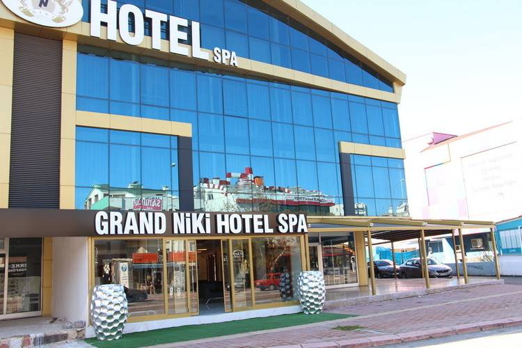 Grand Niki Hotel & Spa