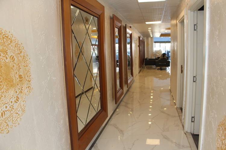 Grand Niki Hotel & Spa