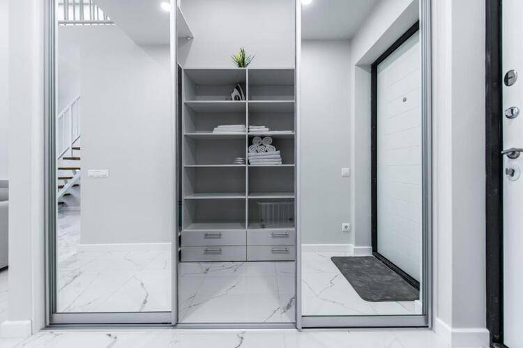 Oplot Apartments Rosemarine
