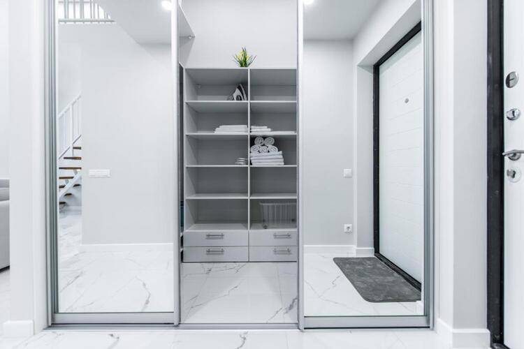Oplot Apartments Rosemarine