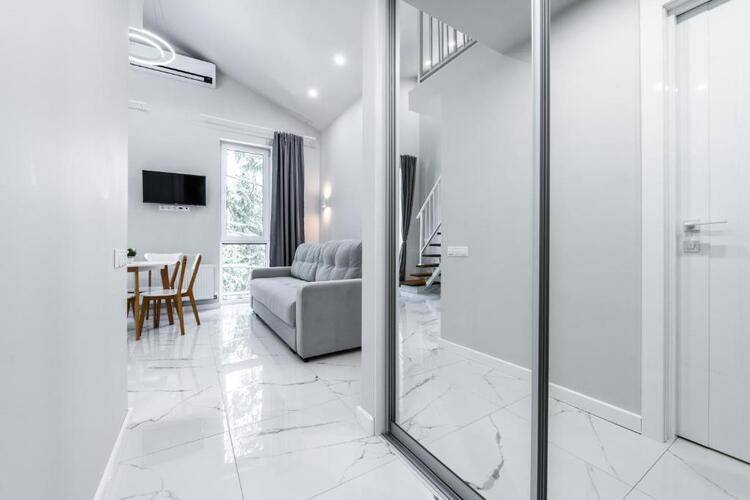 Oplot Apartments Rosemarine