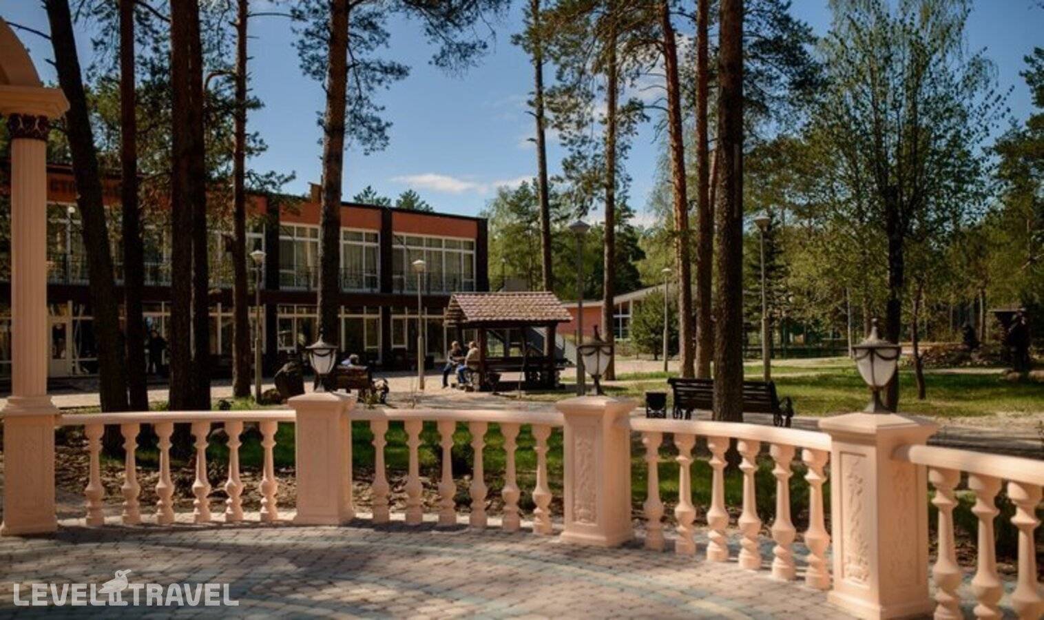Изображение отеля 8
