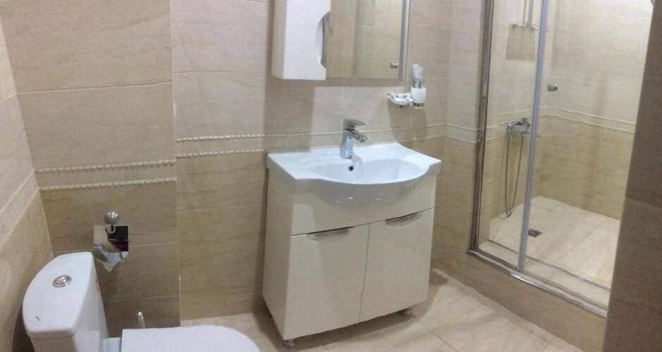 Отель Люкс (Lux Hotel)