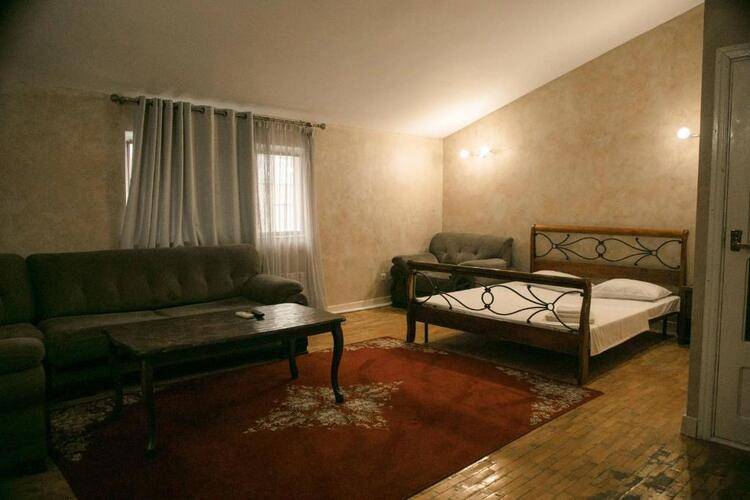 Отель Люкс (Lux Hotel)