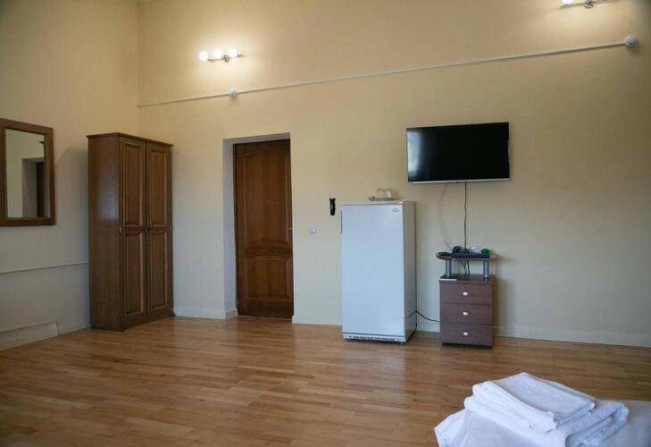 Отель Люкс (Lux Hotel)