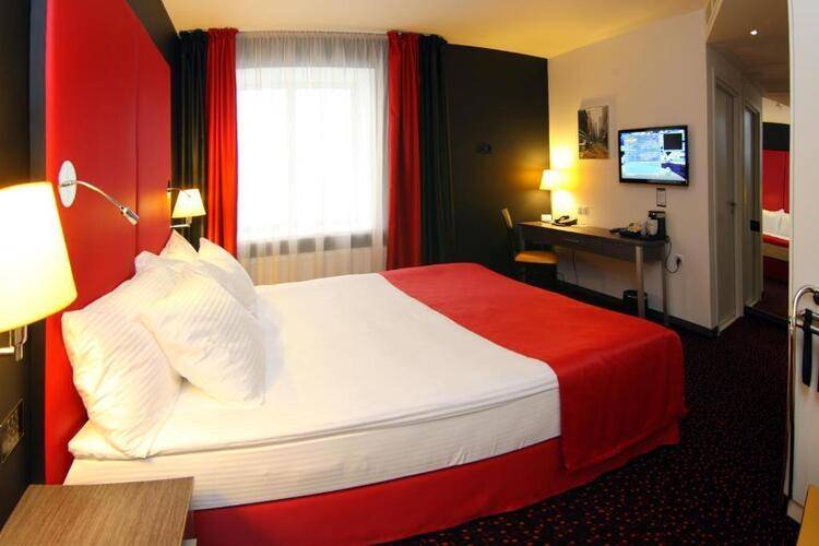 Avenue Park Hotel (Авеню парк отель)