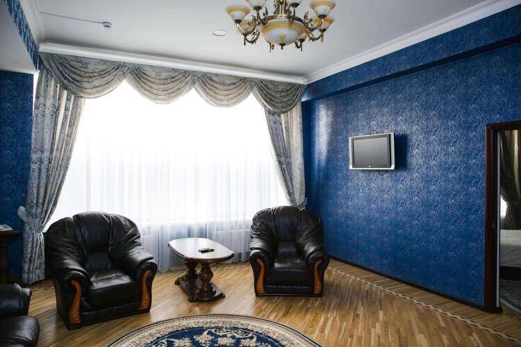 Отель Золотая Империя