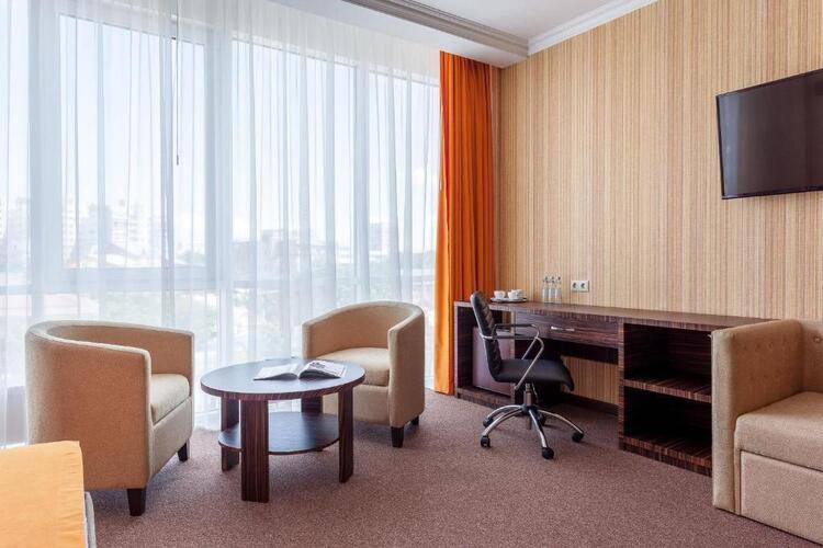 Отель Мартон PALACE