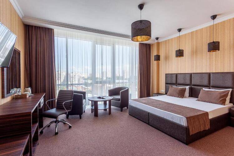 Отель Мартон PALACE