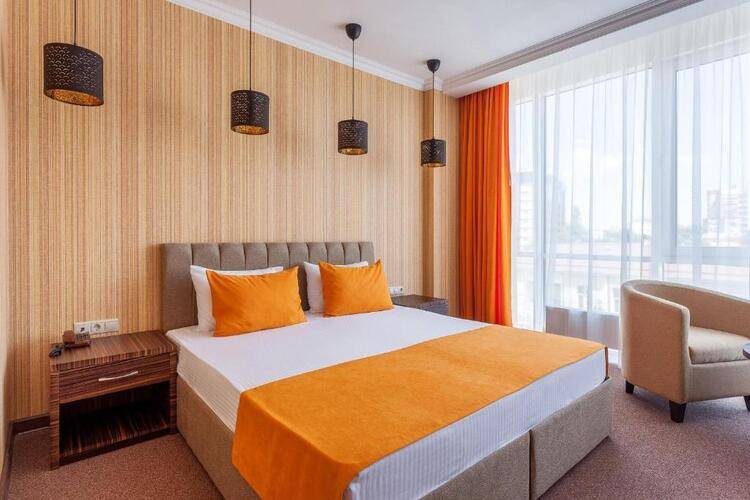 Отель Мартон PALACE