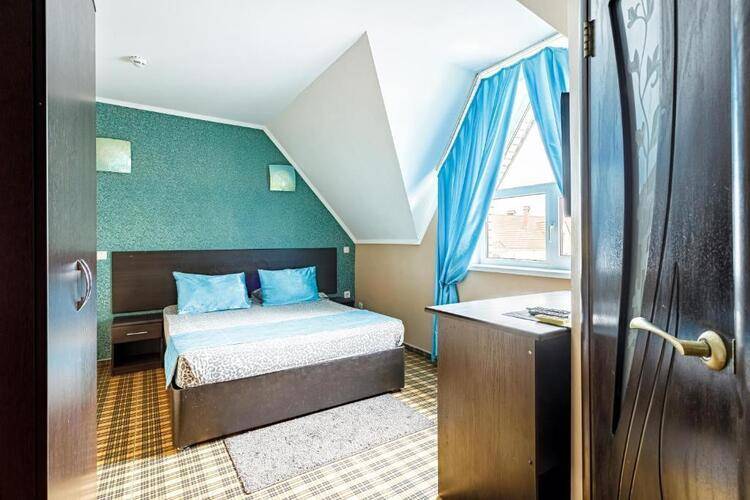 Мартон Вилла Диас