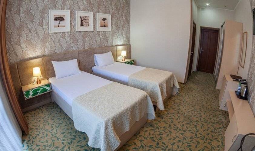 Crona Medical & SPA