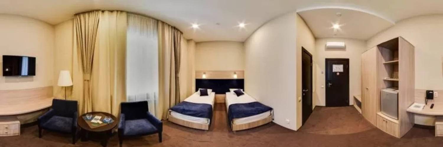 Life hotel