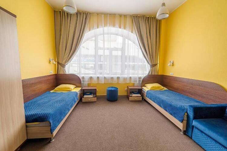 Life hotel