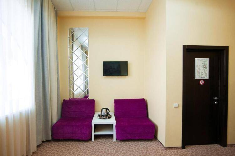 Life hotel