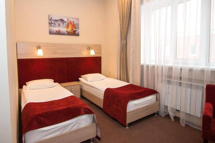 Life hotel