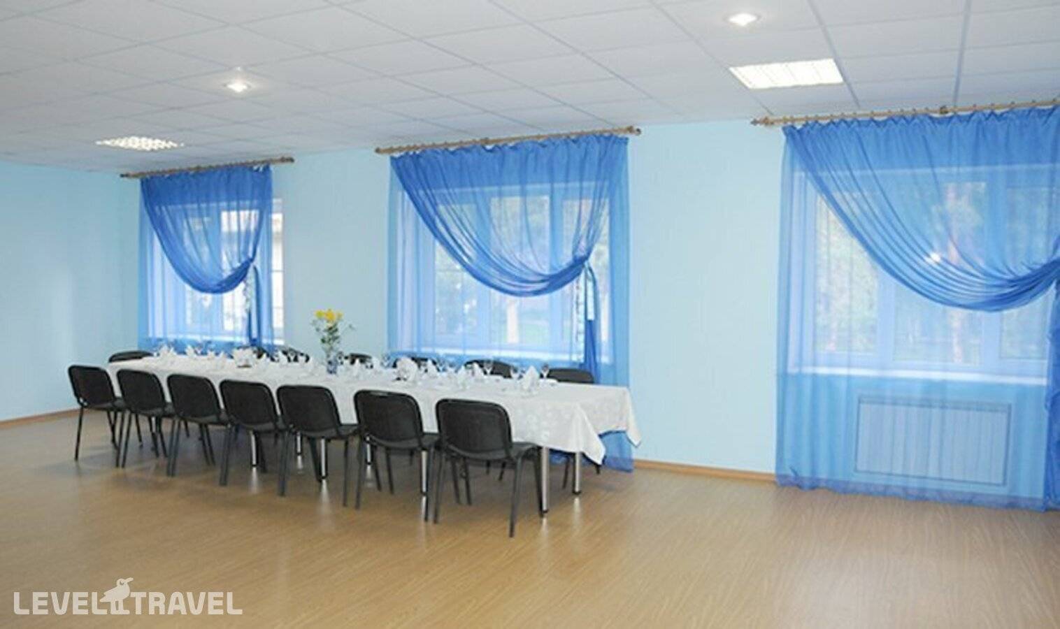 Изображение отеля 8