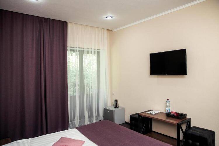 Отель Бумеранг (Boomerang Hotel)