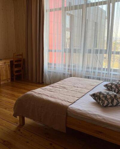 Отель Бумеранг (Boomerang Hotel)