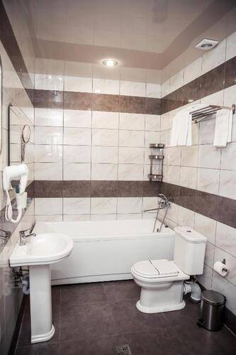 Отель Бумеранг (Boomerang Hotel)