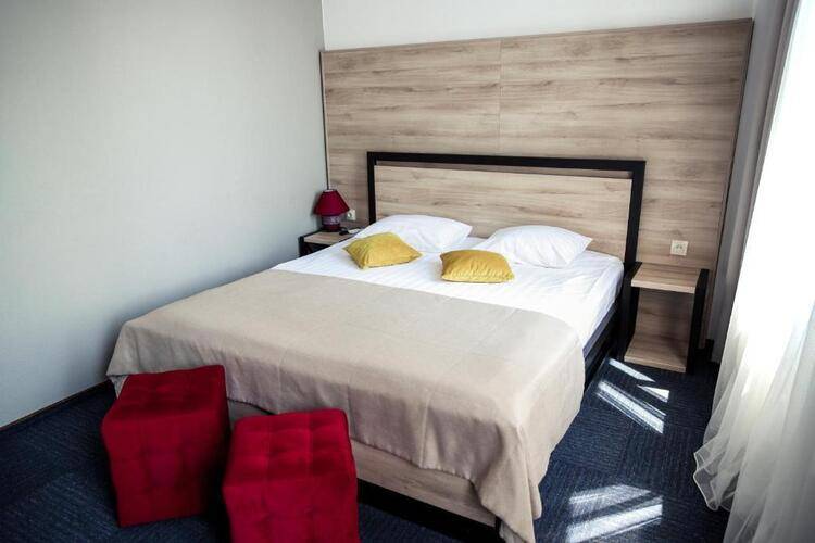Отель Бумеранг (Boomerang Hotel)
