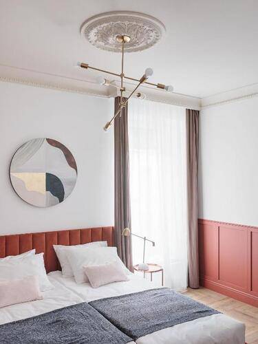 New Holland Hotel