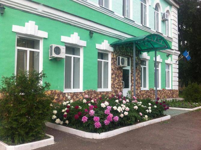Гостиница Левый берег