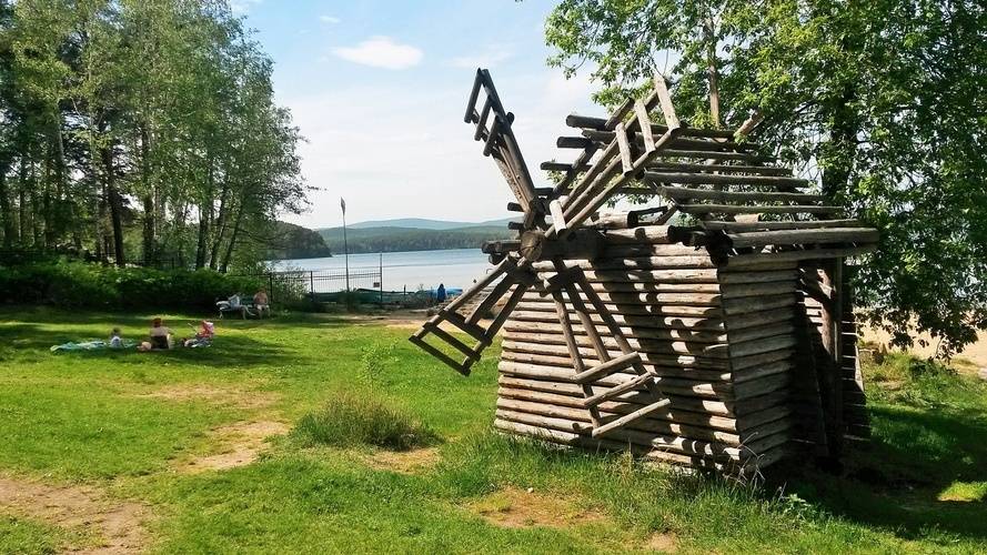 Семейный Курорт Утес