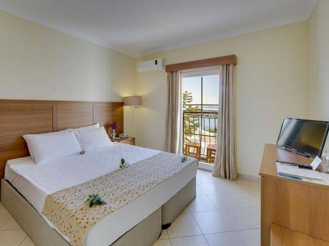 Holiday Inn Resort Bodrum Hotel (Ex.Bodrum View Resort)